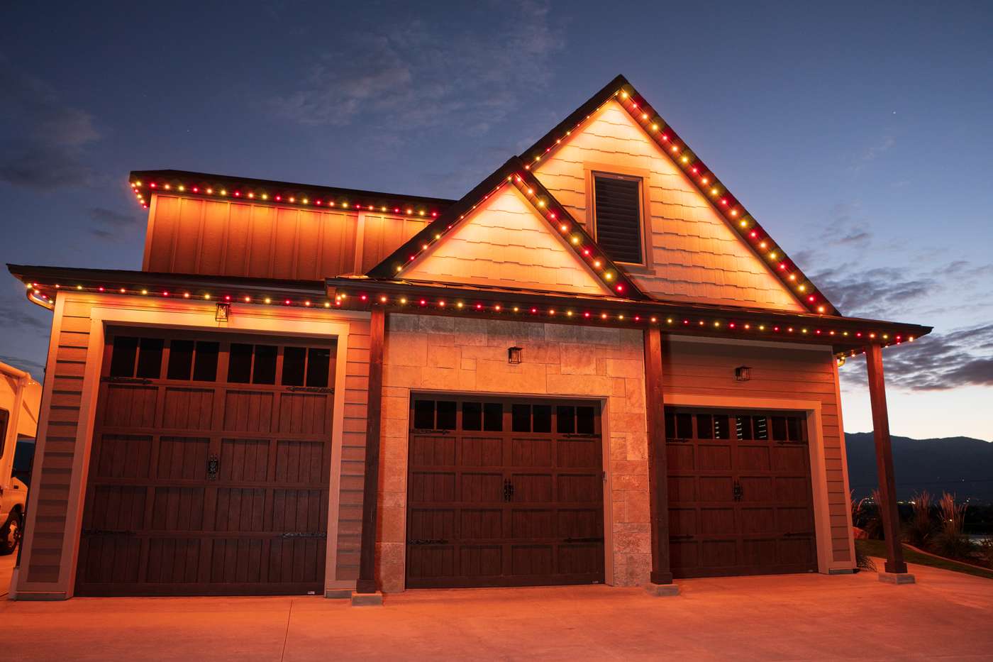 Permanent roofline lighting installation, Bozeman area